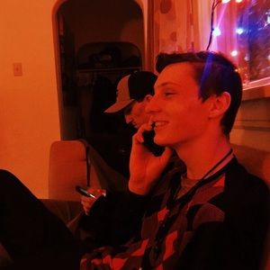 Meet your Posher, Evan